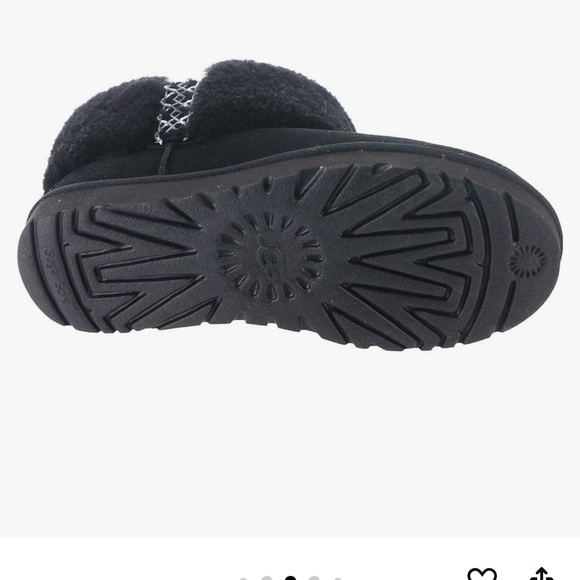 UGG Ultra Mini Braid Boot - Picture 3 of 7